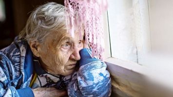 Altersdepression und Suizid im Pflegealltag begleiten - Online-Fortbildung